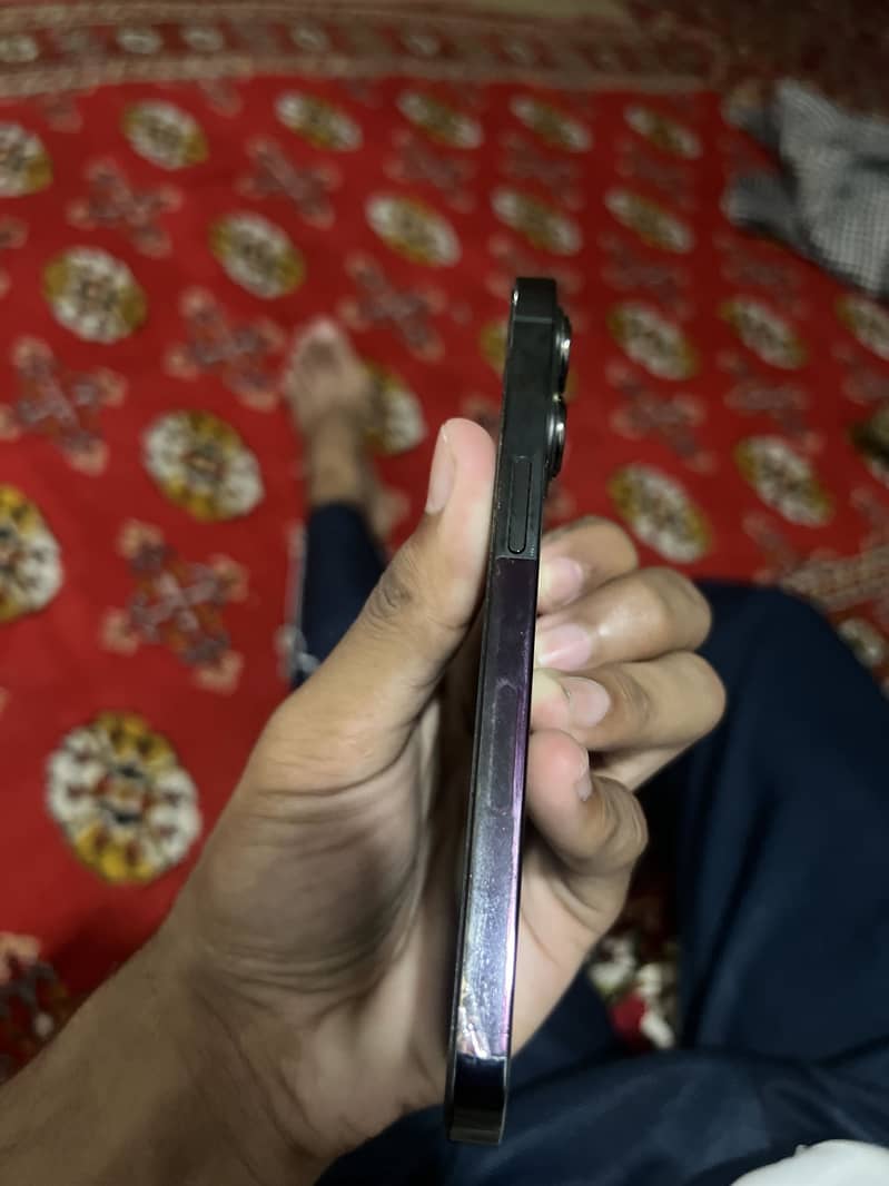 Apple iPhone 13 Pro 3