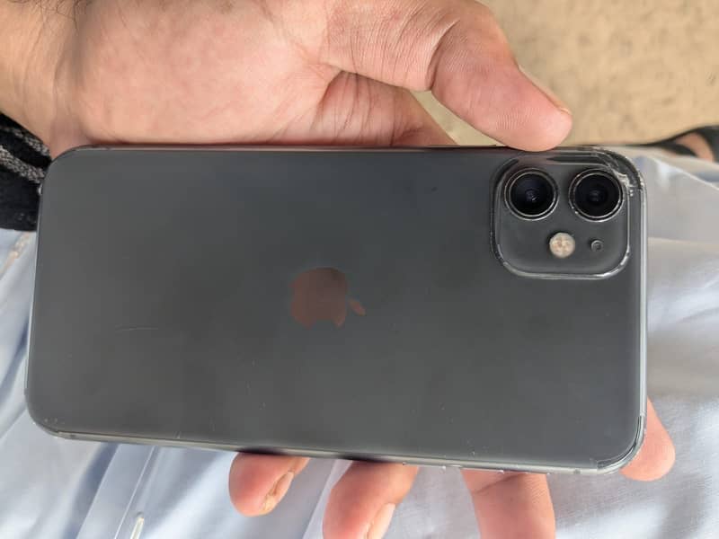 Apple iPhone 11 8