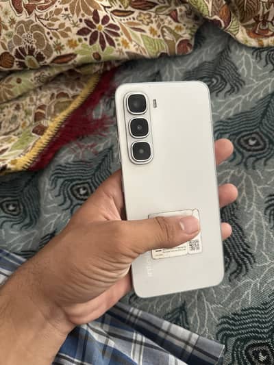 Infinix Hot 60i 12Gb 128Gb In Warranty