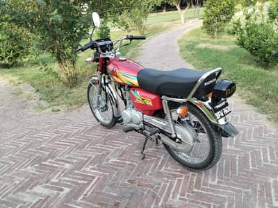 Honda 125 2026 Model | Red Color | 5300 KM | Fresh Condition