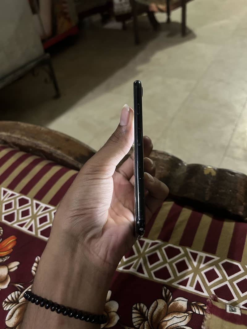 Apple iPhone 7 5