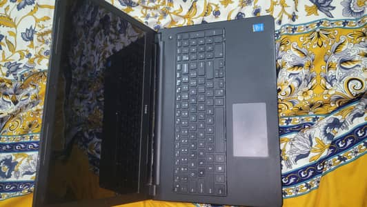 Dell i3 5th Gen with Touch Screen