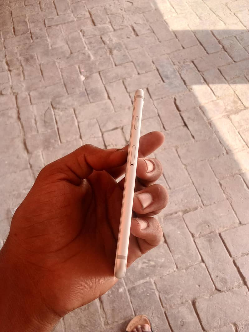 Apple iPhone 6 3