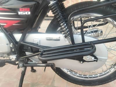 Suzuki GS 150