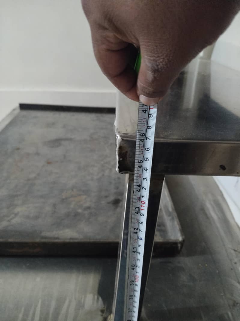 Hot plate+Working Table 1