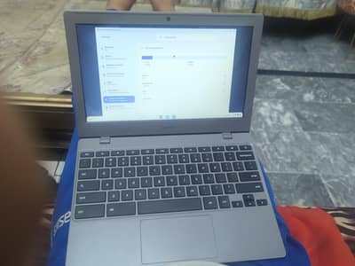 Samsung Chromebook 4 - 4GB RAM 16GB - Play Store Supported - 8 Hours B
