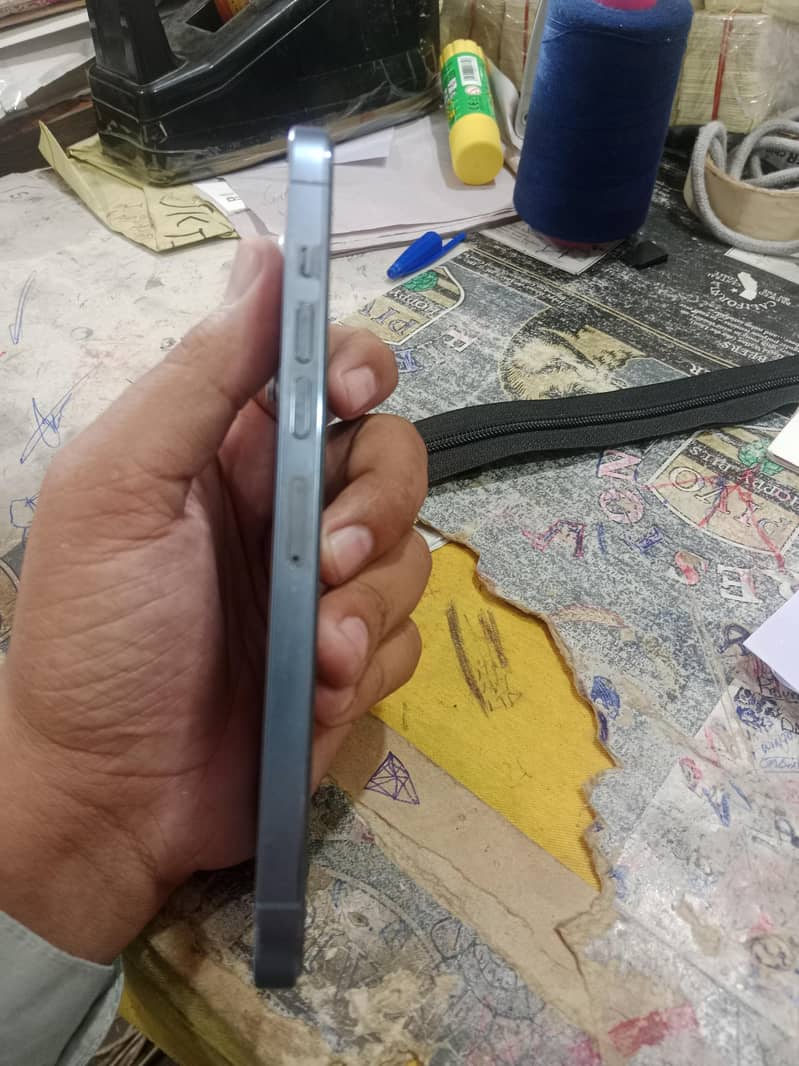 Iphone 13 pro max 5