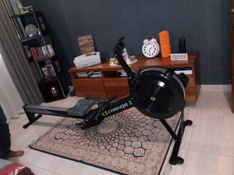 Concept 2 Indoor Rowing Machine. 7