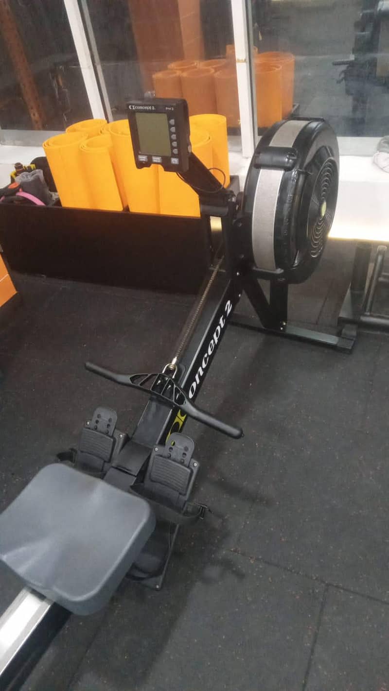 Concept 2 Indoor Rowing Machine. 9