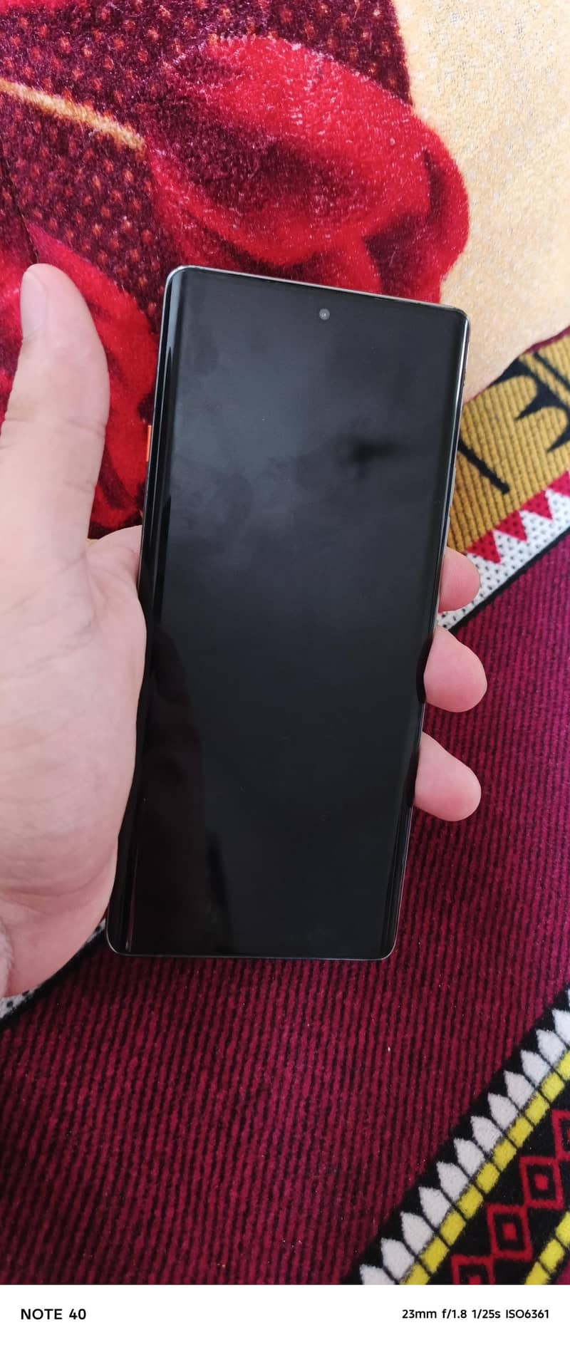 Tecno CAMON 40 Pro 1
