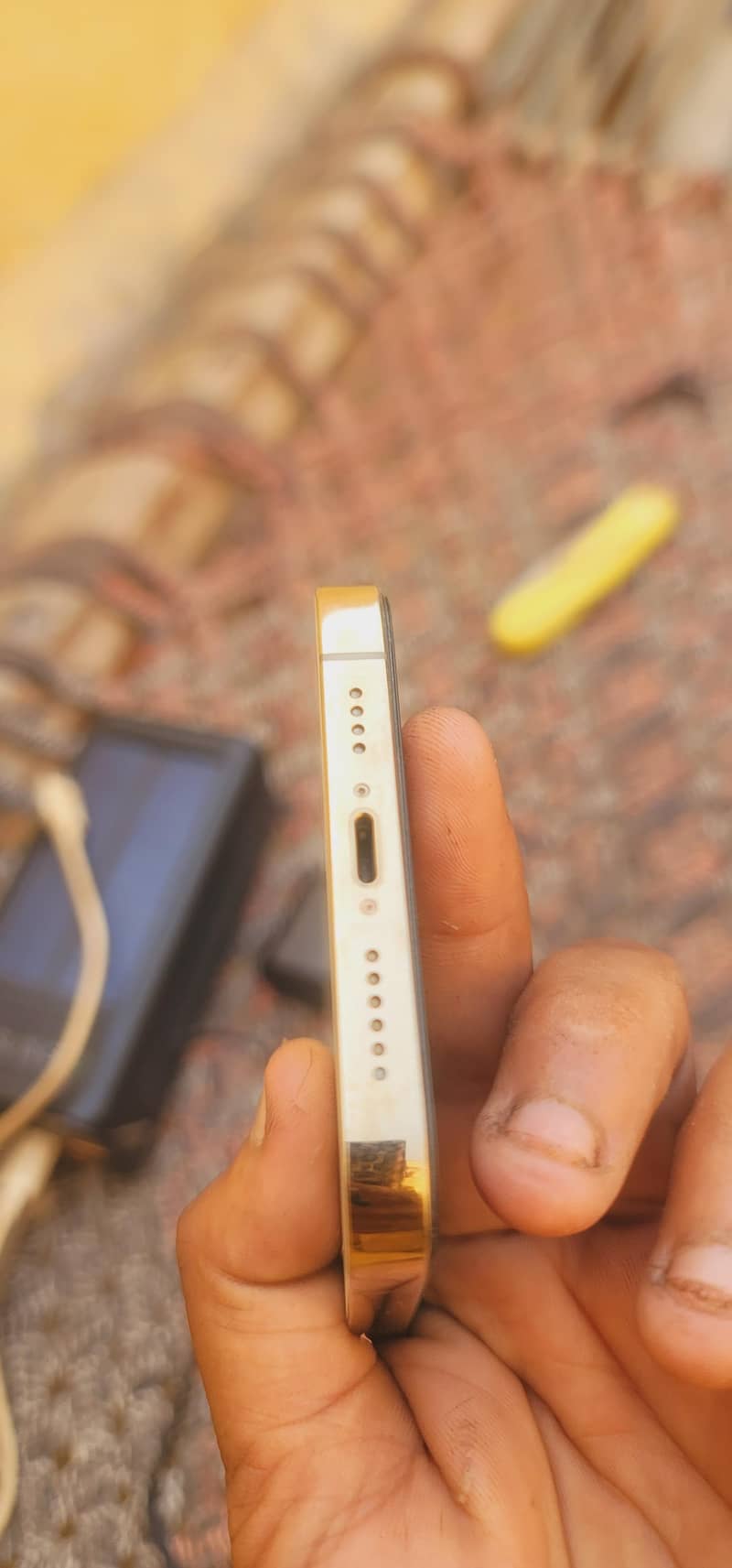 Apple iPhone 13 Pro Max 0
