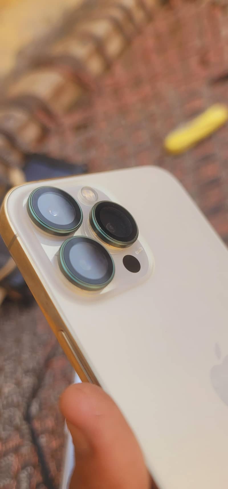 Apple iPhone 13 Pro Max 1