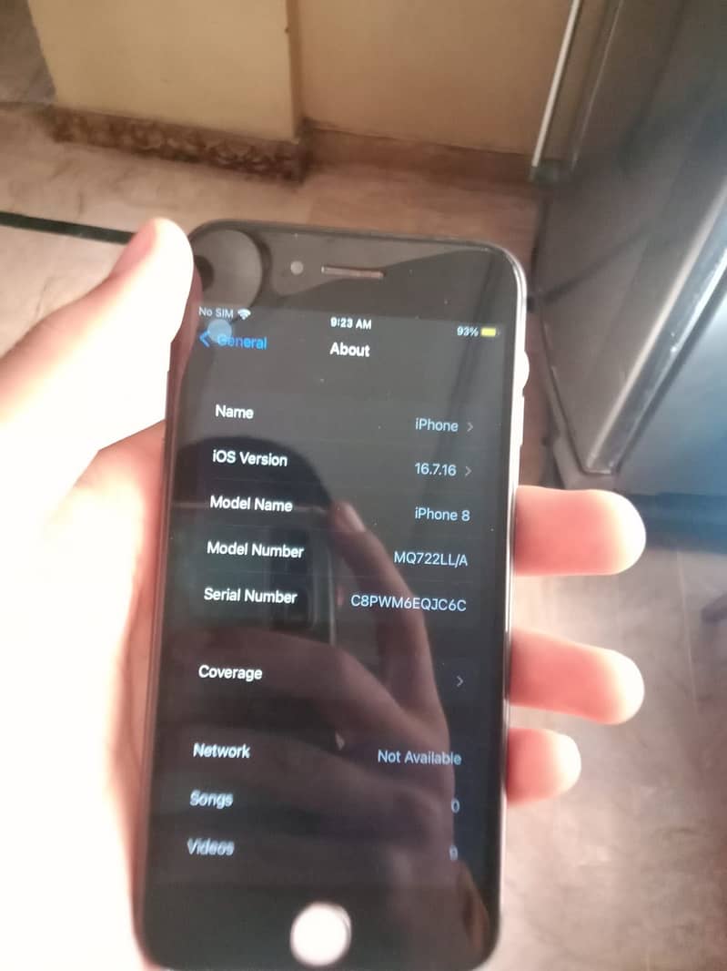 Apple iPhone 8 9