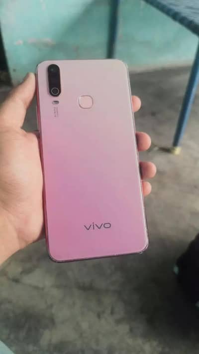 vivo Y17