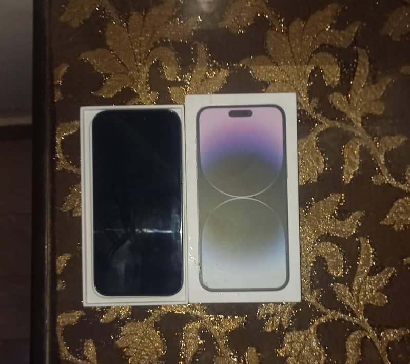 Apple iPhone 14 Pro Max 1