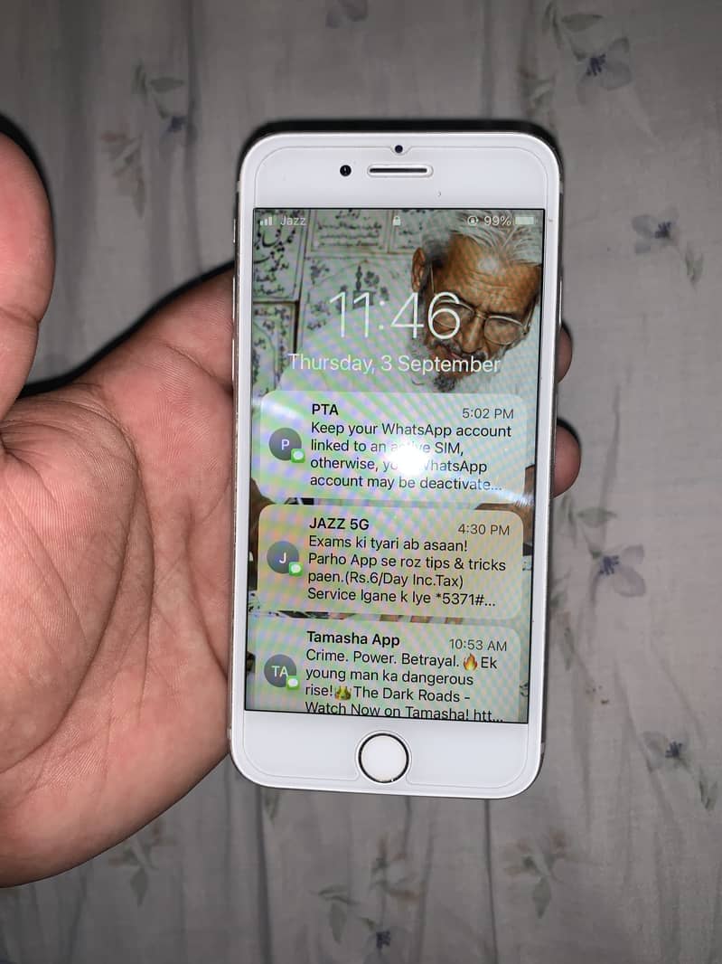 Apple iPhone 7 PTA 2