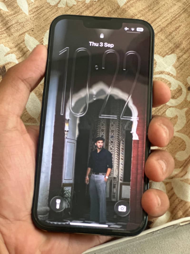 iphone 13 JV 5