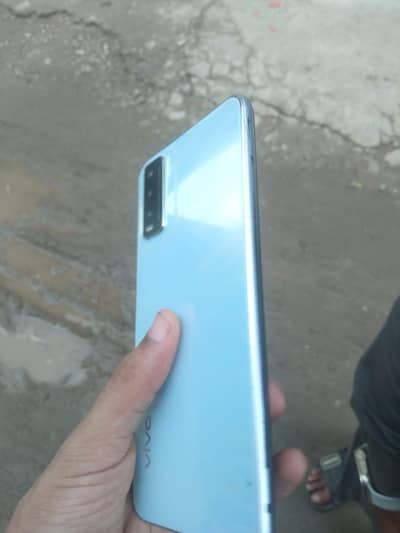 vivo y20 4gb 64 GB pta proved