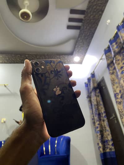 Apple iPhone 11