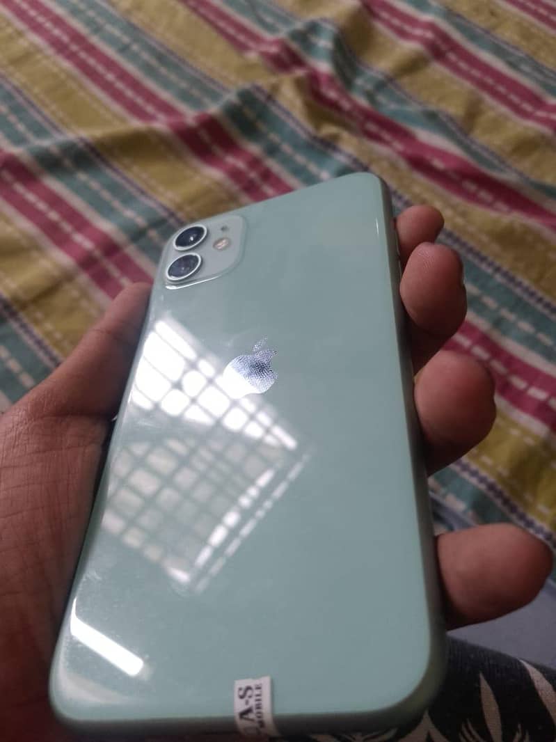 Apple iPhone 11 1