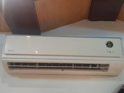 GREEE SPLIT 1,5 TON HOME USE PH NO 0,3,0,0,9,4,6,8,5,9,1