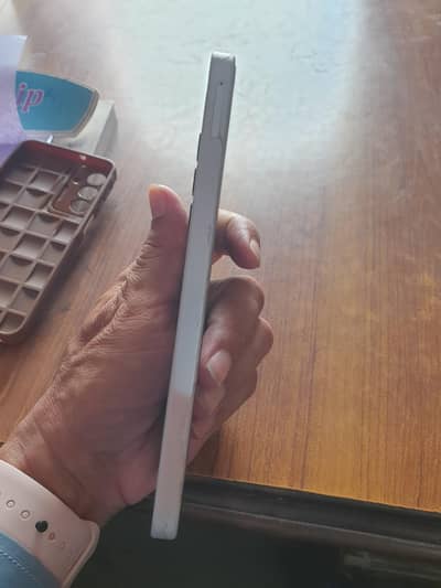 Samsung Mobile A16