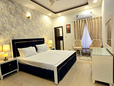 Solar system install brand new luxury 10 Marla 5 bedroom phase 3 bahria town Rawalpindi rent