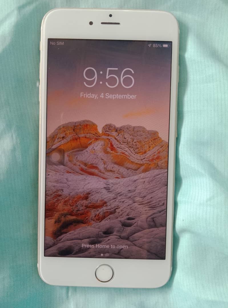 Apple iPhone 6S Plus 1
