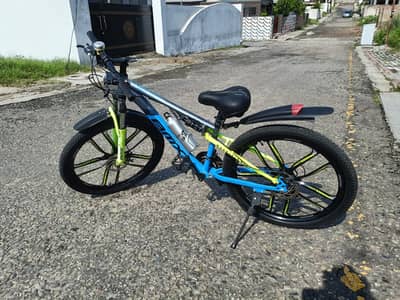 Imported BMX Cycle/26 Size/ 10/10 condition/Double Shocks/Alloy Wheels
