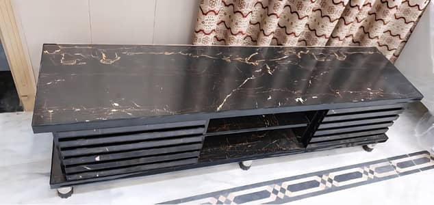 Led media table Console big size brand new condition