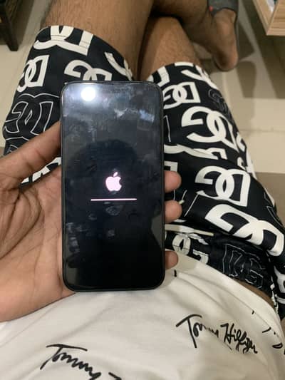 Apple iPhone 14