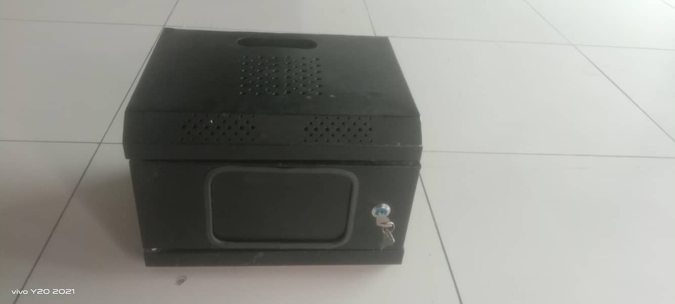 wall mount network cabinet rack 1
