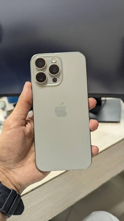Apple iPhone 15 Pro Max