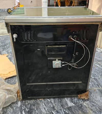 3 burner cooking range