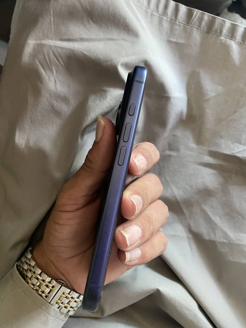 Apple iPhone 17 Pro 1
