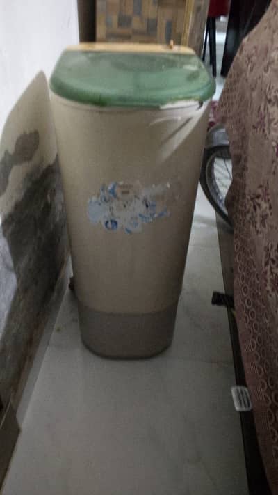 Used Top Load Washing Machine for Sale (Good Condition)