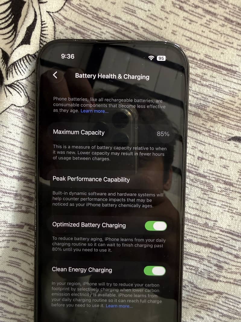 Apple iPhone 14 Pro 2