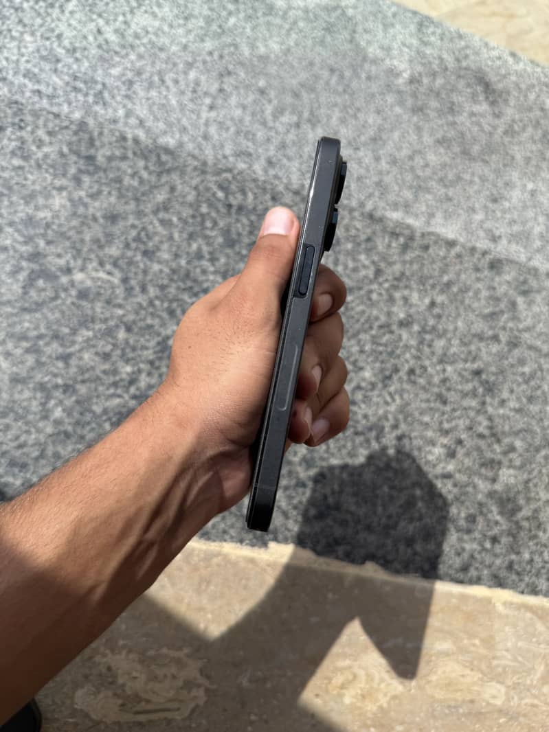 Apple iPhone 14 Pro 3