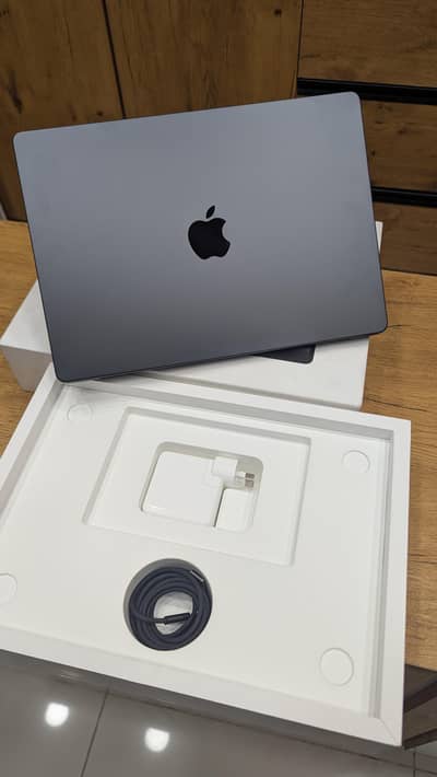 MacBook M4 Pro Chip 24/512