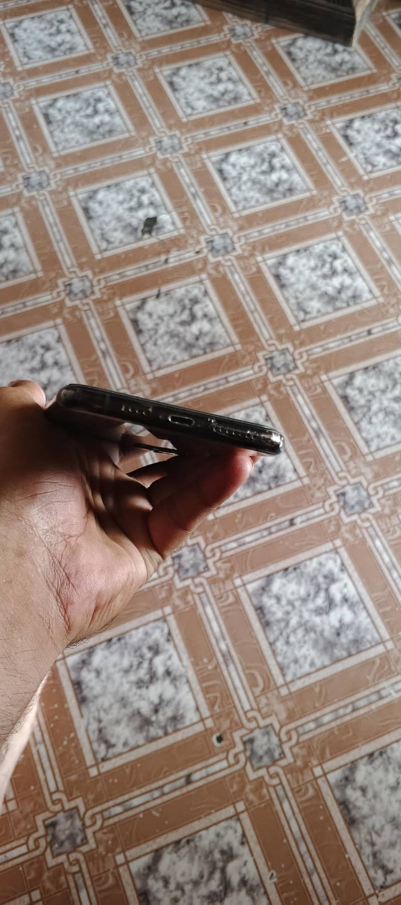 Apple iPhone 11 Pro Max 2