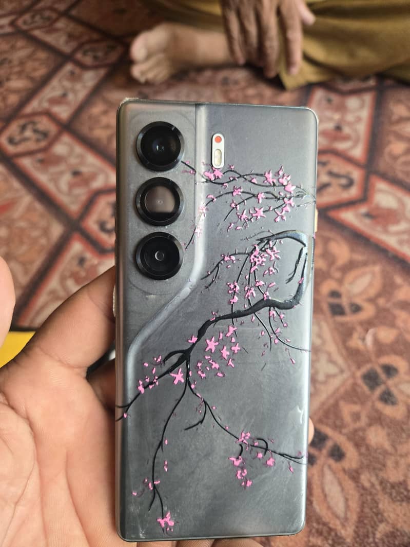 Tecno Coman 40pro 1