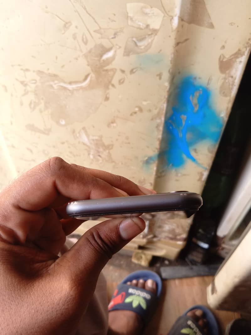 Apple iPhone 11 2