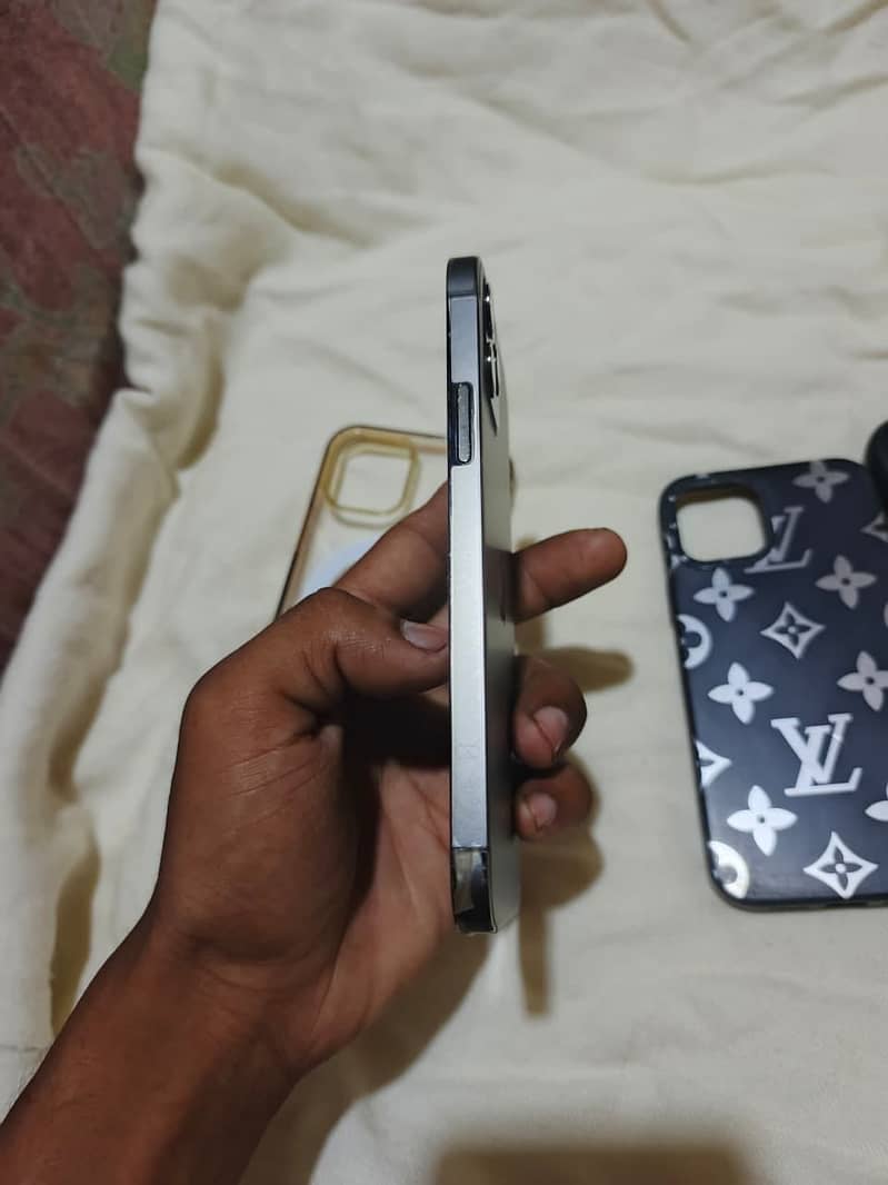 Apple iPhone 12 Pro 5