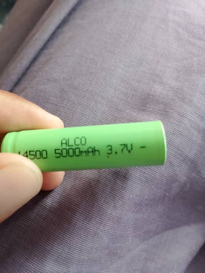 2 lithium cells for sale alcon 3.7v 5000 mAh and hual 1.2v 3000 mAh
