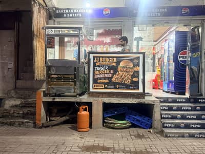 Runing food stall for sale