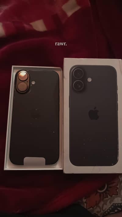 Apple iPhone 16