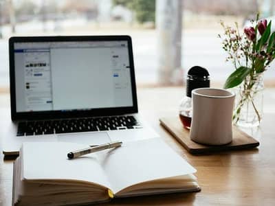 I will write SEO Articles , Blog posts & Website Content  in urdu& Eng