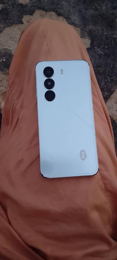 Itel P70