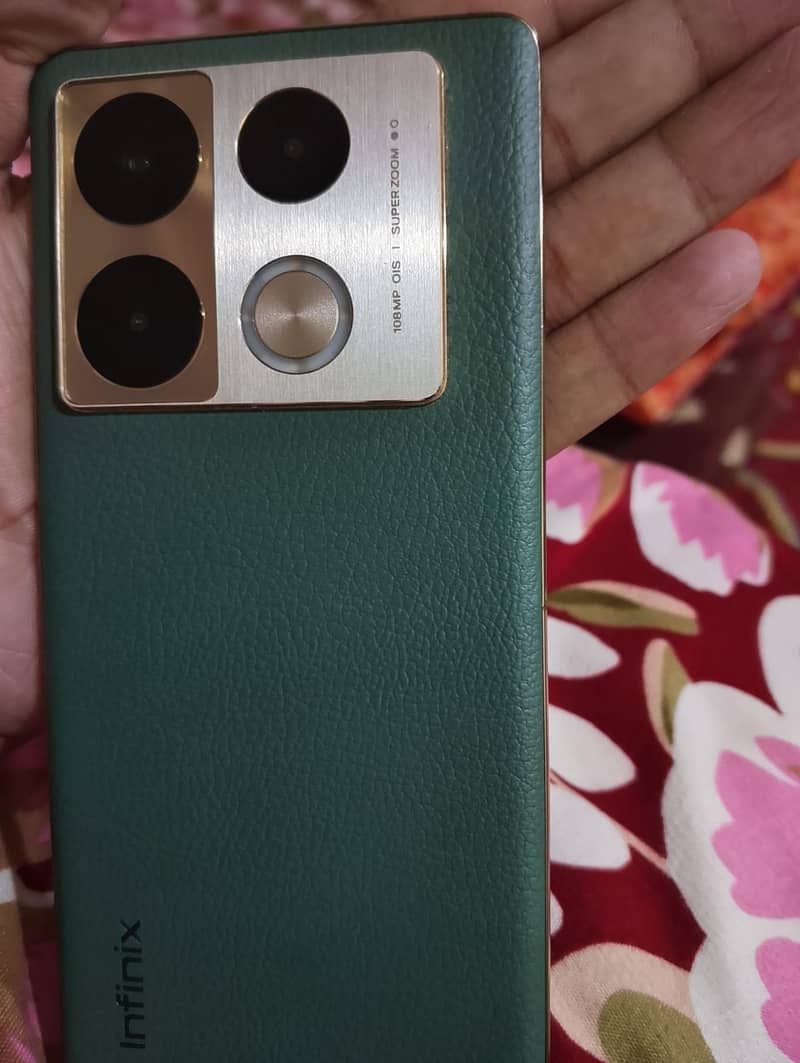 Infinix Note 40 Pro 1