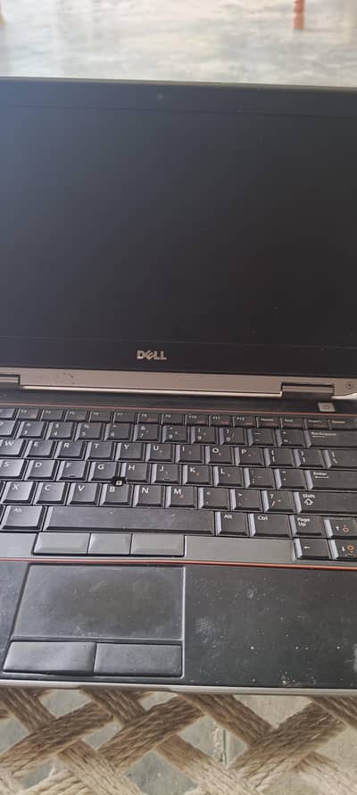 Dell Latitude Laptop | i5 2nd gen | 6 gb ram | 250 gb HDD